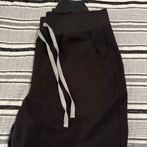 FIGS Zamora HIgh-Waisted Jogger scrub pants in Black, Size XL